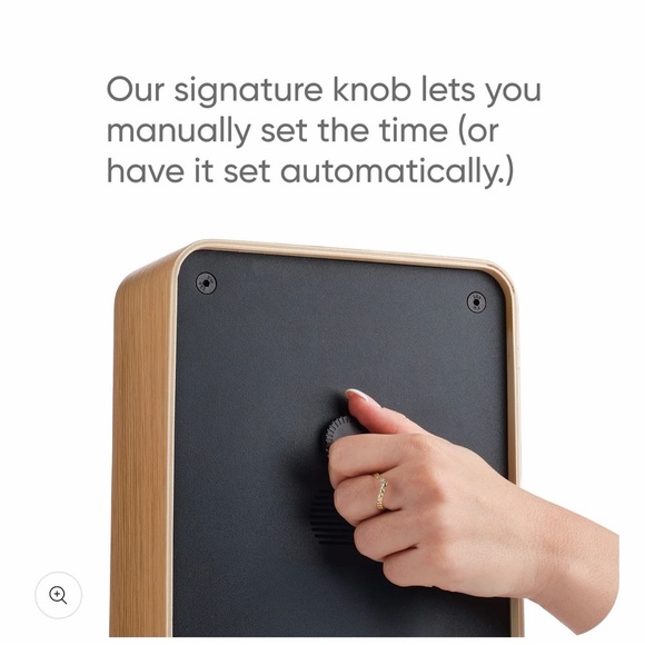 Wooden Animation Clock - Picture 4 of 8